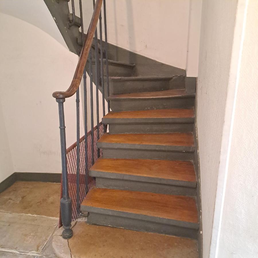 2 Pieces Paris 9 Eme Apartment Exterior photo